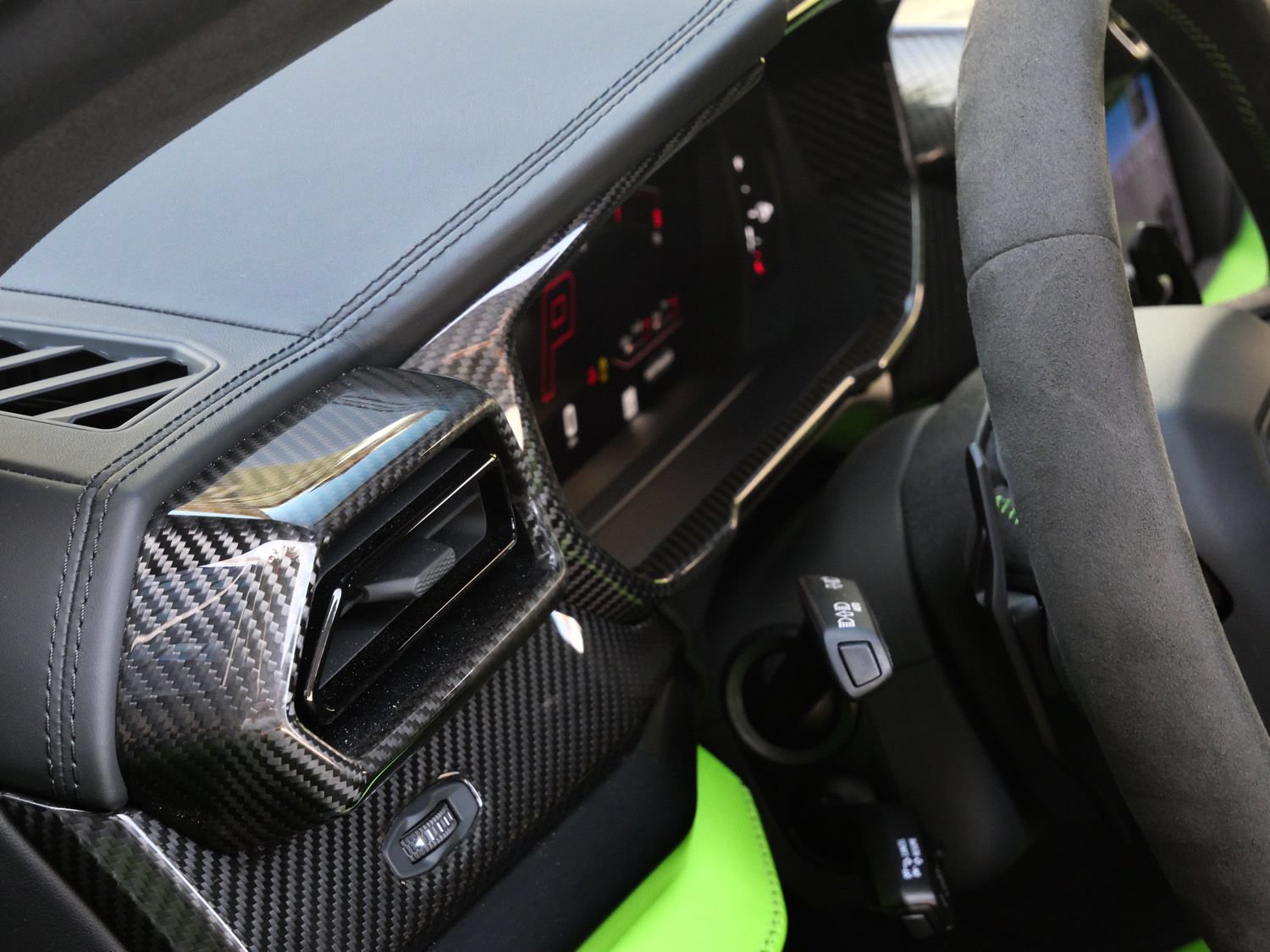 Used 2026 Lamborghini Urus S AWD/4WD image 20
