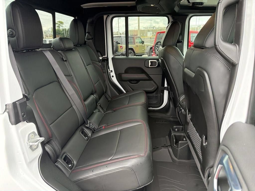 New 2026 Jeep Gladiator Rubicon AWD/4WD image 16