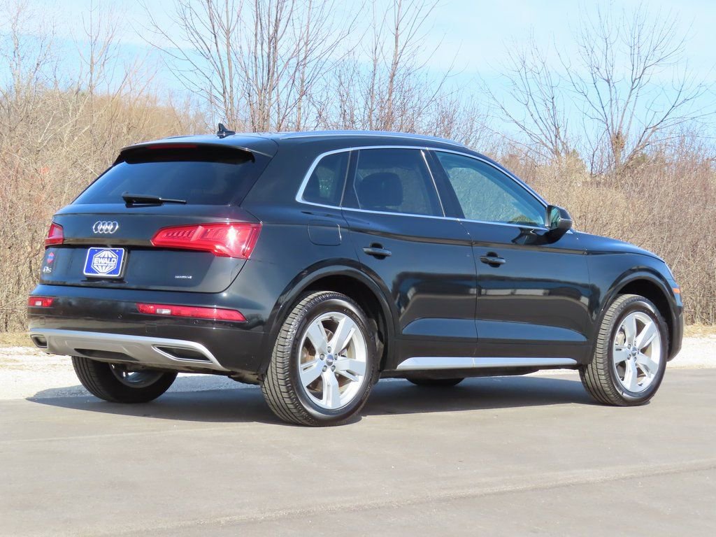 Used 2019 Audi Q5 2.0T Premium Plus image 3