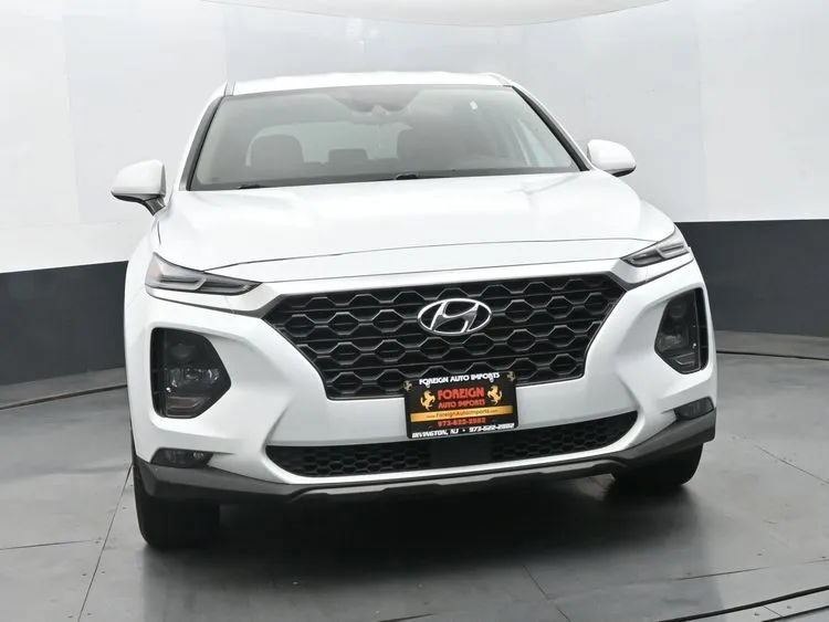Used 2019 Hyundai Santa Fe SEL AWD/4WD image 3