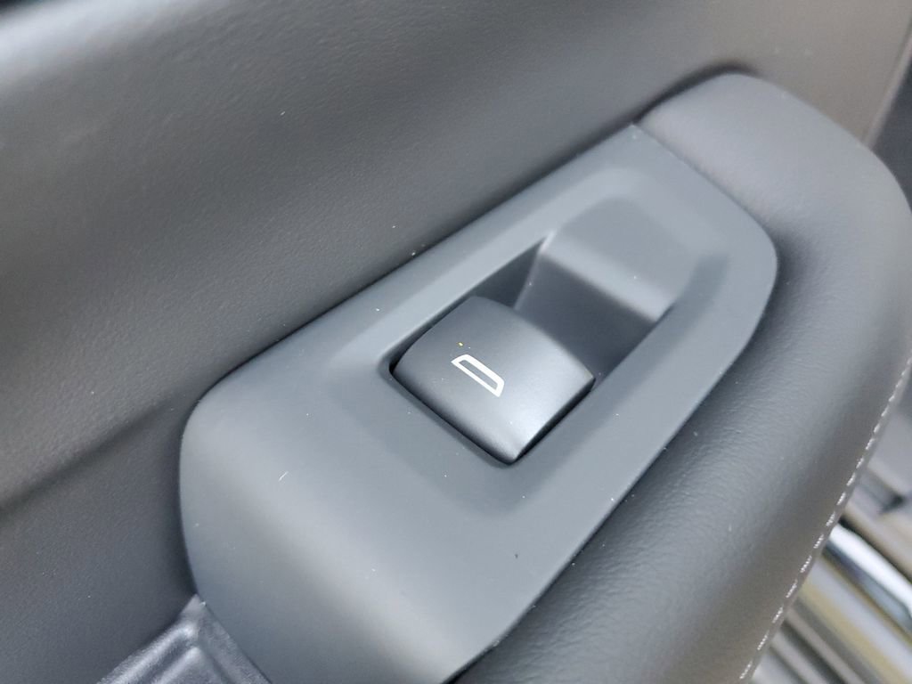 New 2026 Chevrolet Suburban LS w/ LPO, Dark Essentials Package image 15