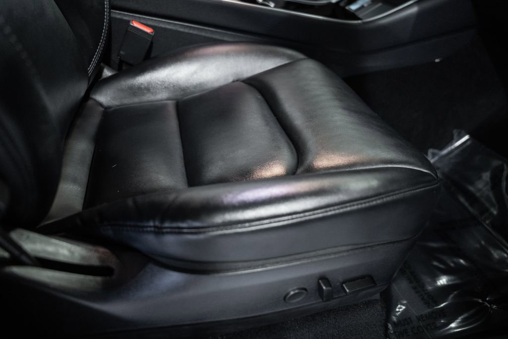 Used 2020 Tesla Model Y Performance image 37