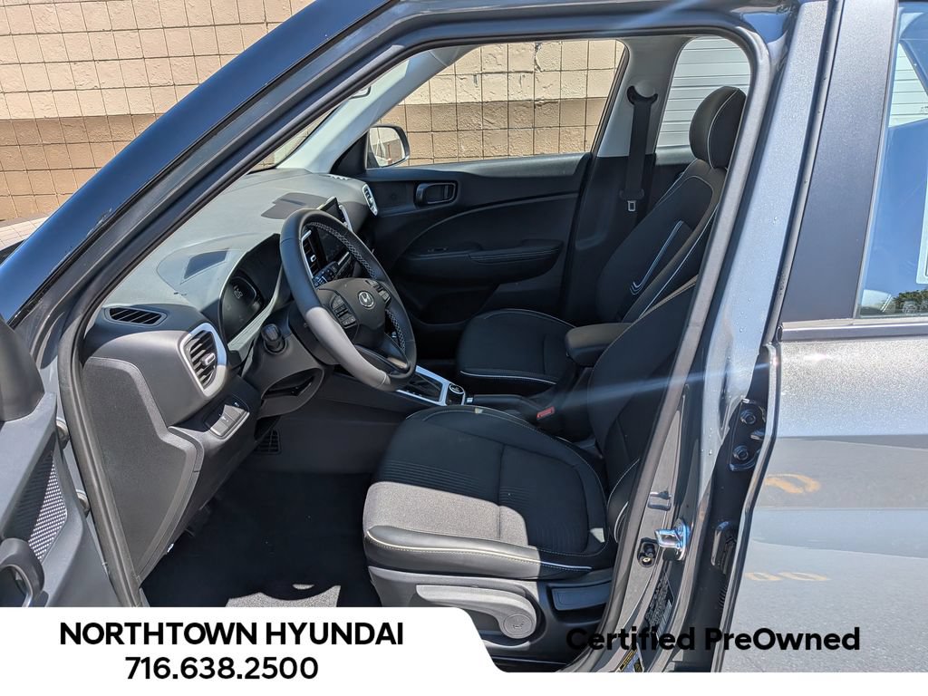 Certified 2026 Hyundai Venue SEL FWD image 10