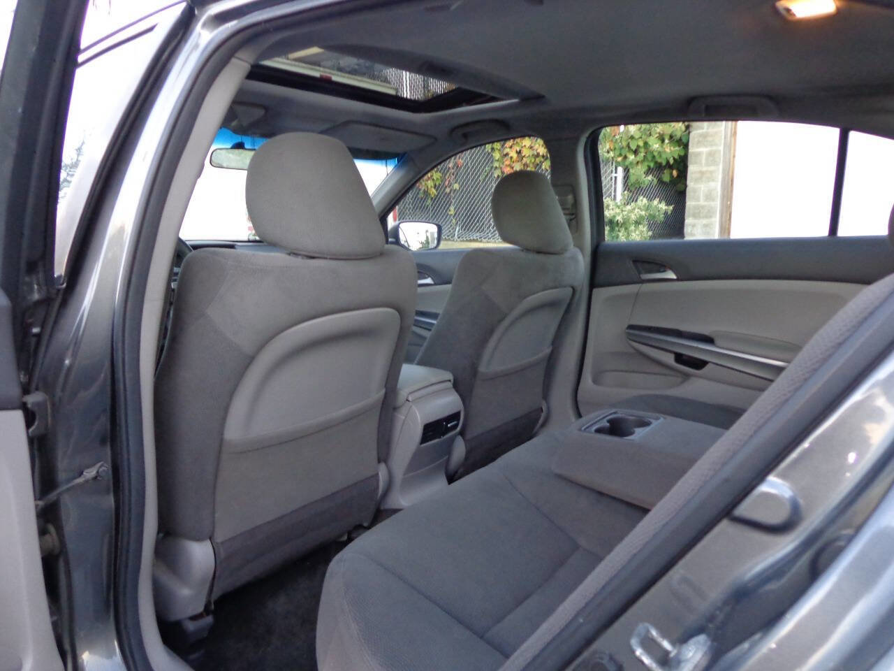 Used 2010 Honda Accord EX image 26