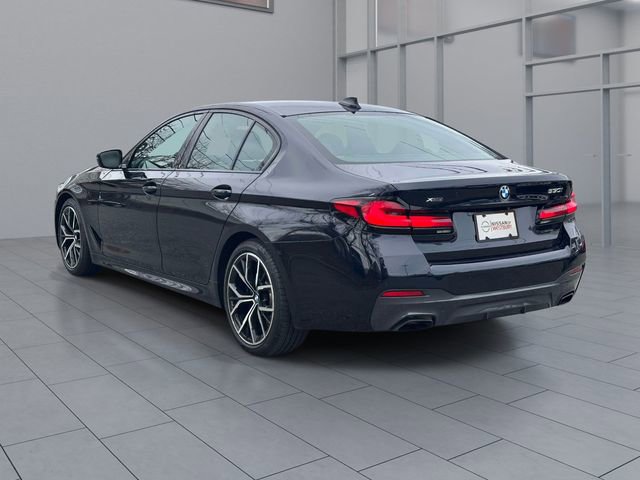 Used 2022 BMW 530i xDrive w/ M Sport Package AWD/4WD image 6