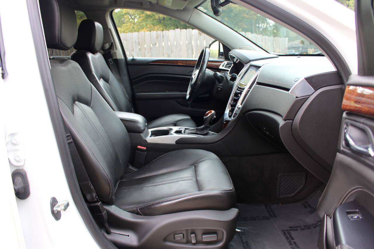 Used 2015 Cadillac SRX Performance w/ Driver Awareness Package AWD/4WD image 39