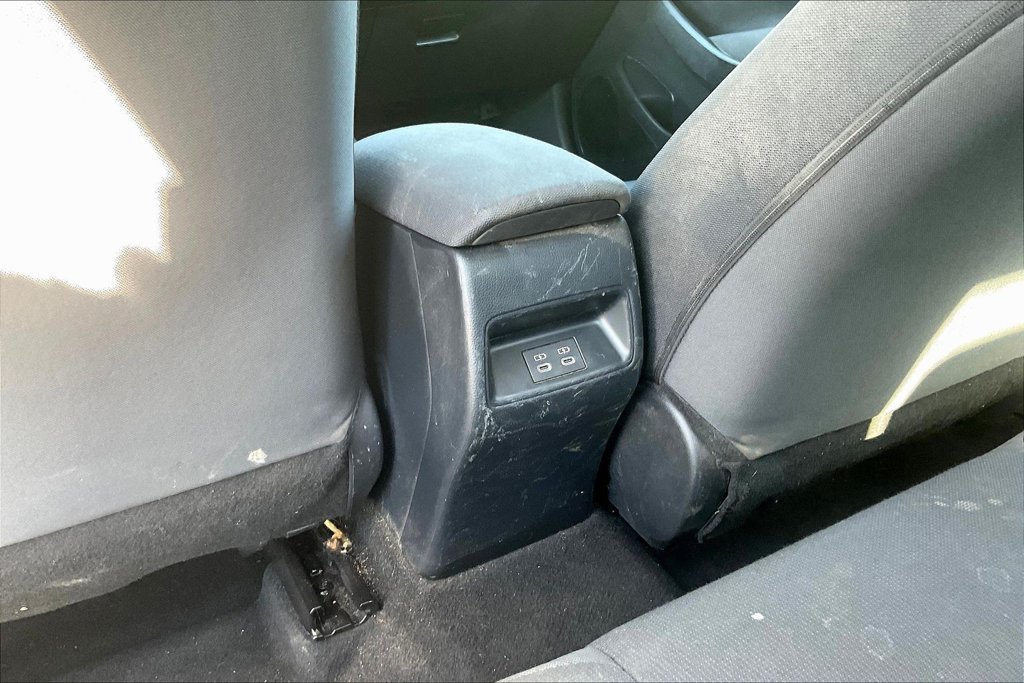 Used 2023 Toyota Corolla LE FWD image 10