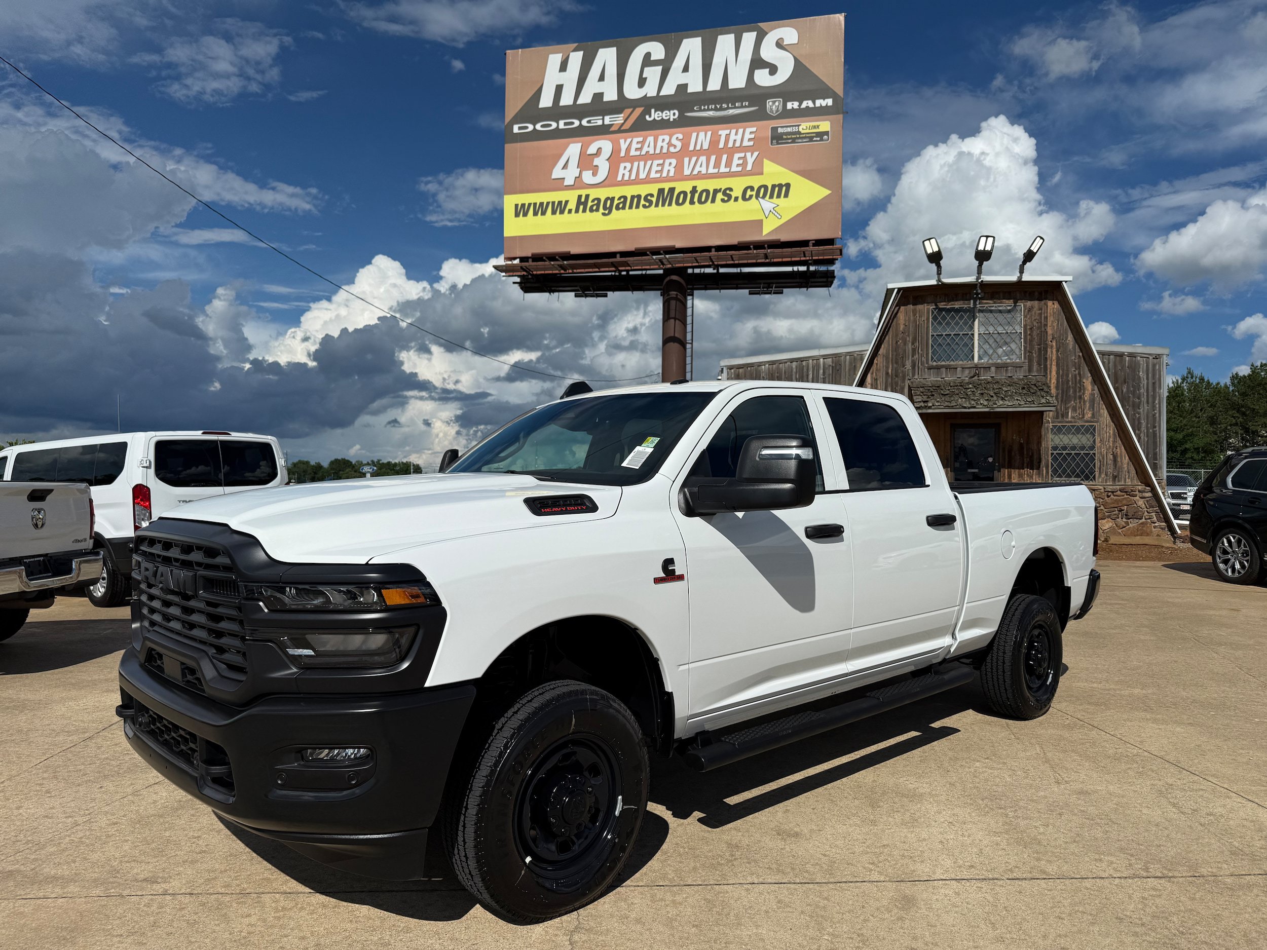 New 2026 RAM 2500 Tradesman AWD/4WD image 1