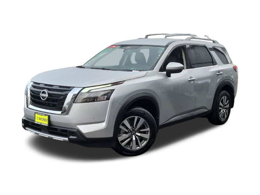 Certified 2025 Nissan Pathfinder SL FWD image 1