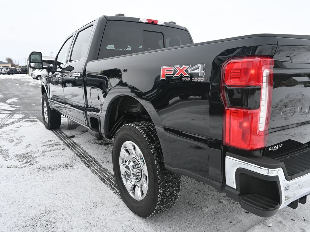 New 2025 Ford F350 Lariat w/ Lariat Ultimate Package image 15