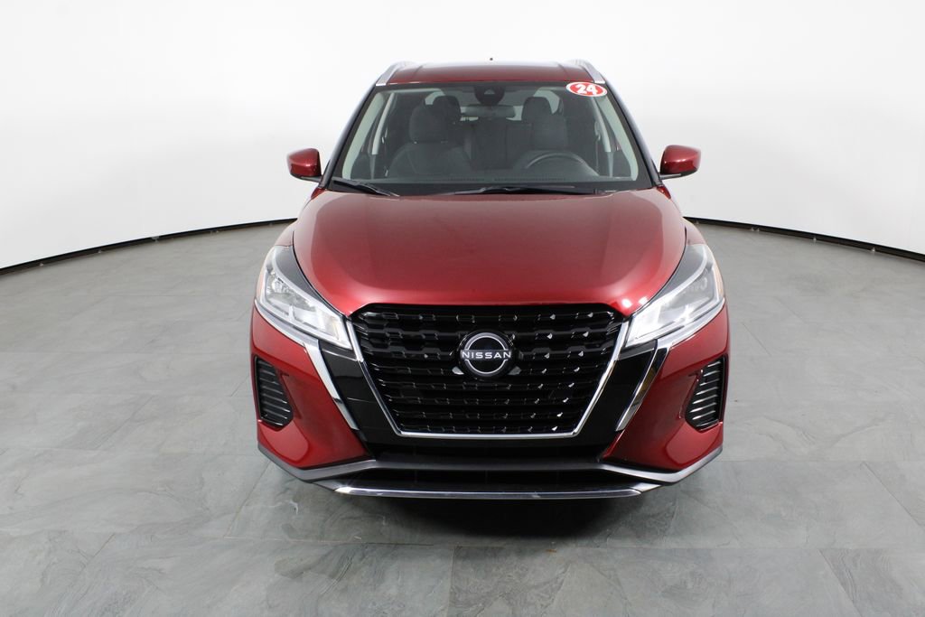 Certified 2024 Nissan Kicks SV FWD image 14