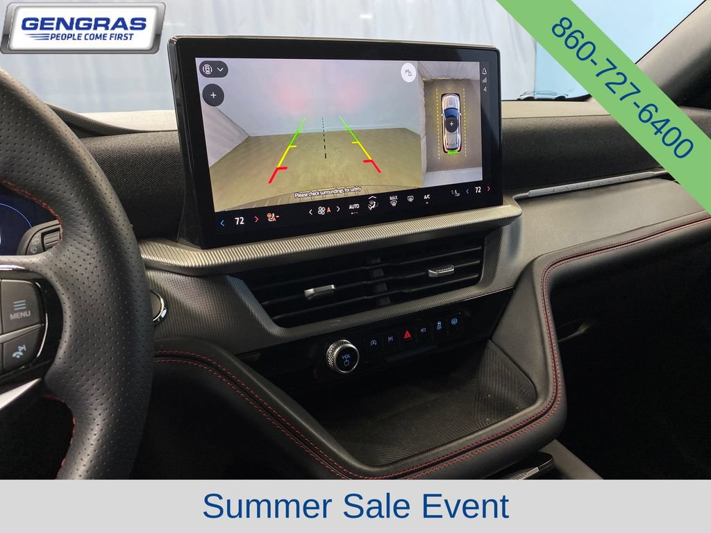 Used 2025 Ford Explorer ST-Line w/ ST-Line Street Pack AWD/4WD image 19