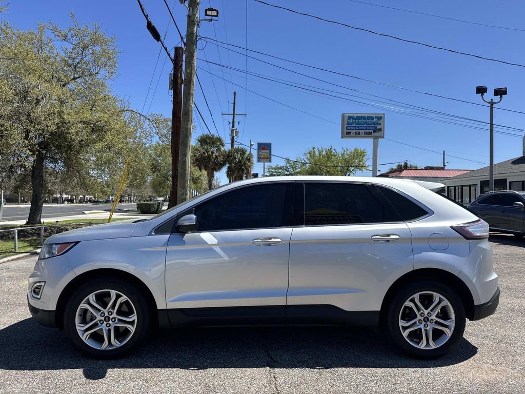 Used 2018 Ford Edge Titanium w/ Equipment Group 301A image 4
