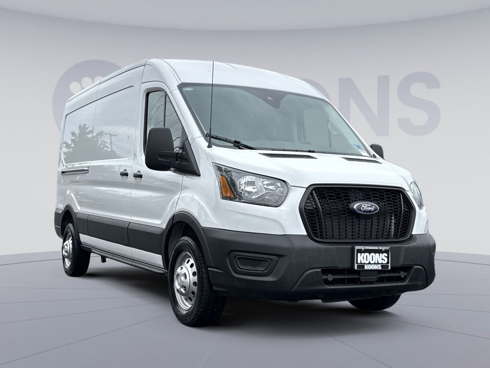 Used 2025 Ford Transit 250 148 Medium Roof Extended AWD w/ Load Area Protection Package image 10