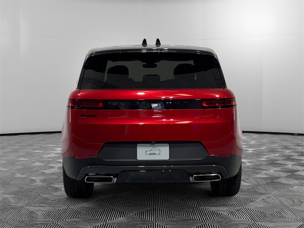 New 2025 Land Rover Range Rover Sport SE image 4