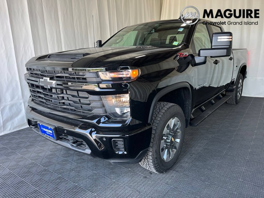 New 2026 Chevrolet Silverado 2500 Custom w/ Custom Value Package