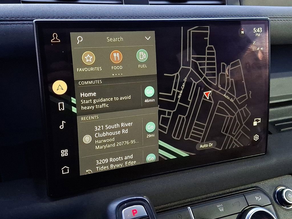 Used 2023 Land Rover Defender 110 X-Dynamic SE image 17