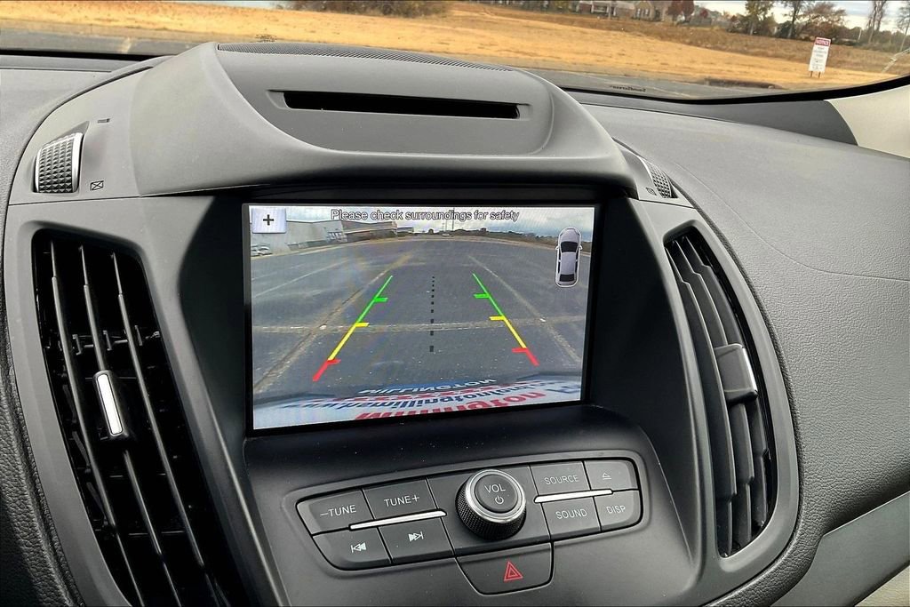 Used 2018 Ford Escape SEL image 25