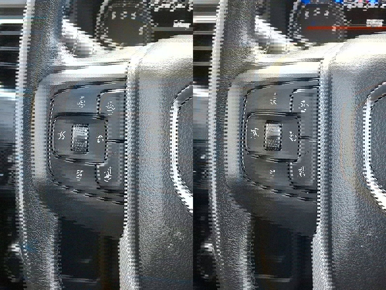 Certified 2021 GMC Yukon XL Denali image 17