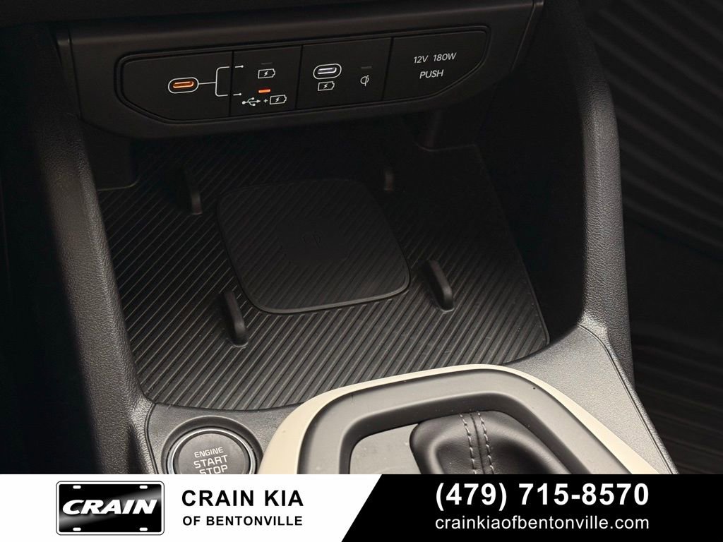 Certified 2025 Kia K4 GT-Line w/ GT-Line Sunroof Package FWD image 18