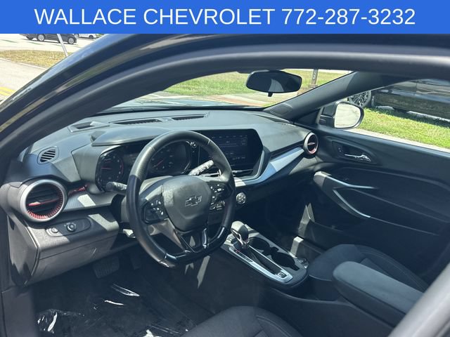 Used 2024 Chevrolet Trax RS w/ Driver Confidence Package FWD image 14