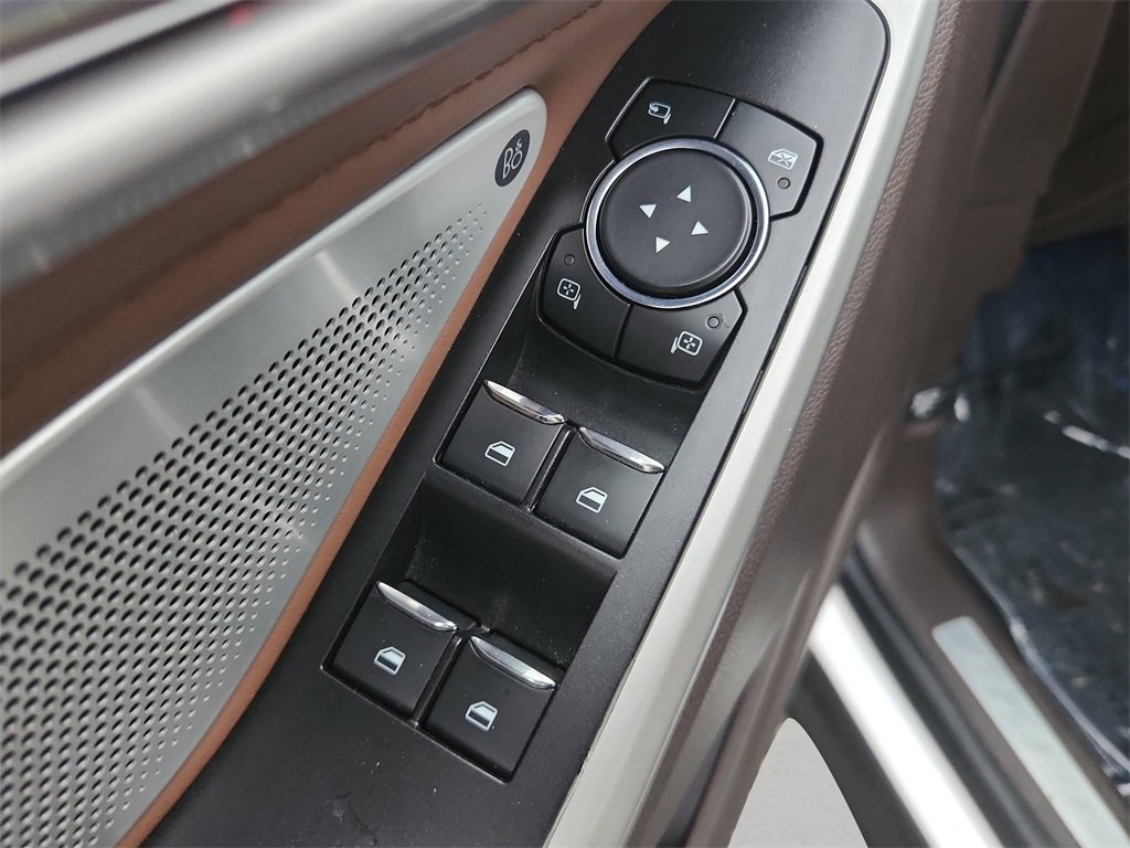 Used 2022 Ford Explorer King Ranch w/ Class IV Trailer Tow Package image 30