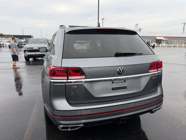 Used 2022 Volkswagen Atlas SEL Premium AWD/4WD image 4