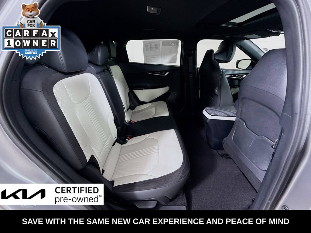 Certified 2023 Kia EV6 GT-Line w/ GT-Line White Seat Package AWD/4WD image 35