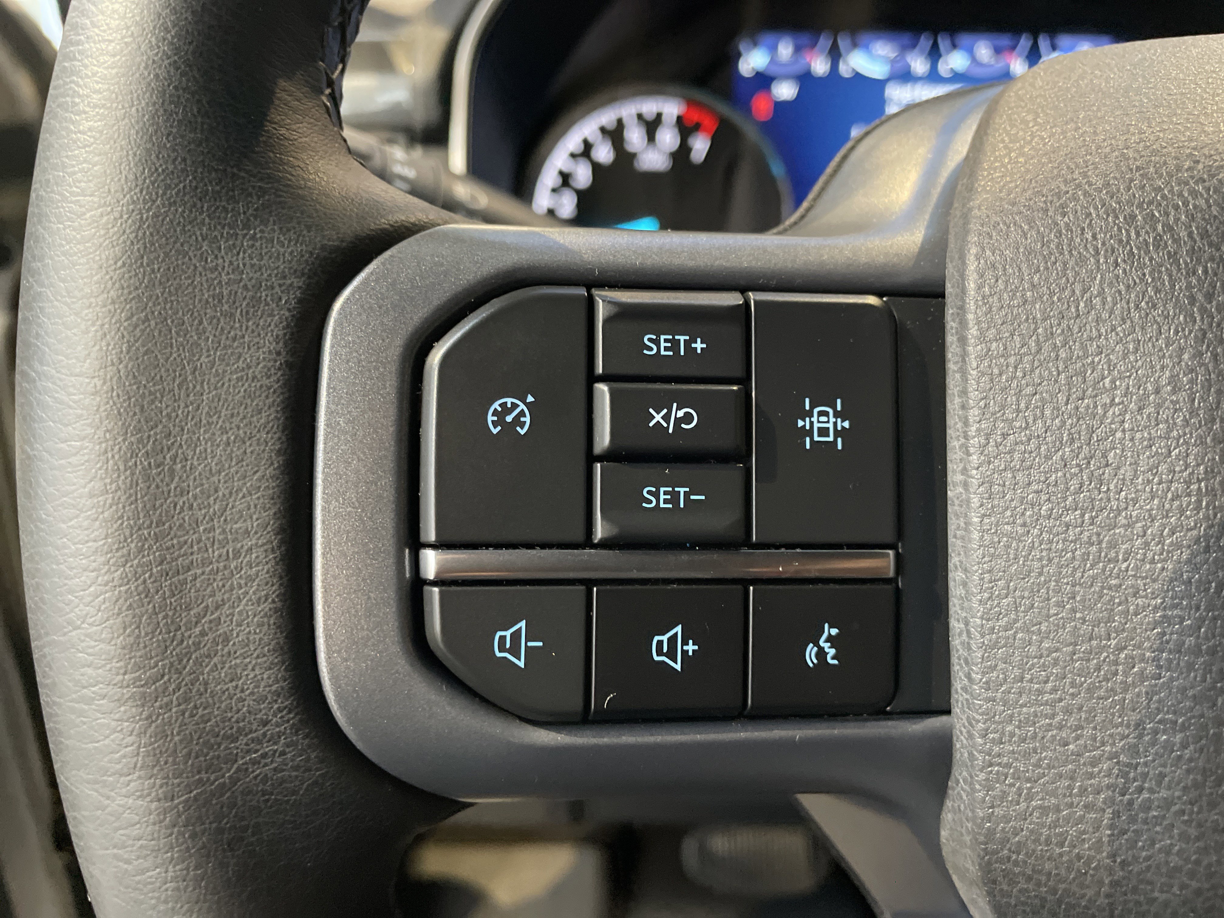 Used 2023 Ford F150 XLT w/ Equipment Group 302A High AWD/4WD image 19
