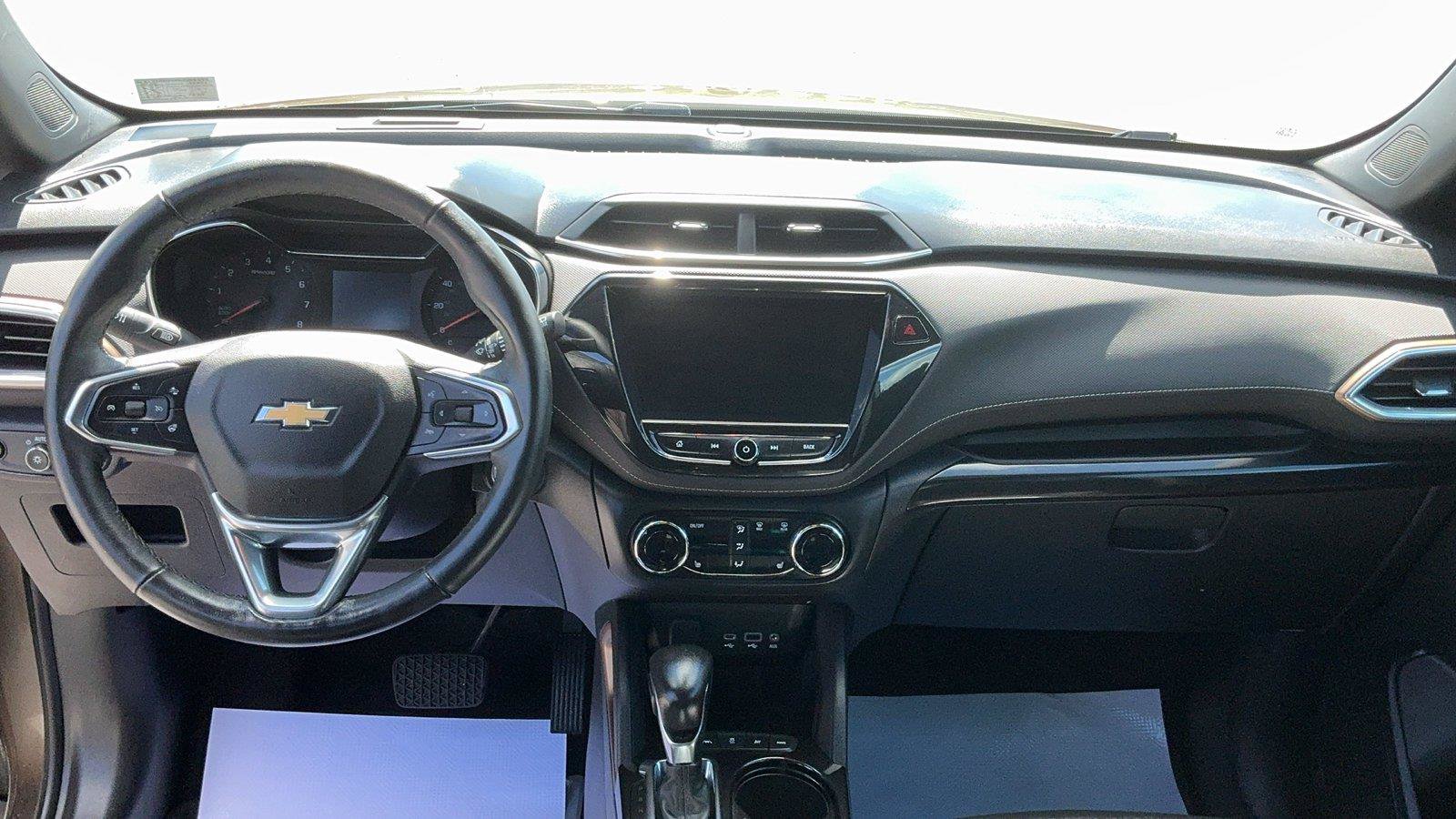 Used 2022 Chevrolet TrailBlazer ACTIV w/ Sun and Liftgate Package AWD/4WD image 20