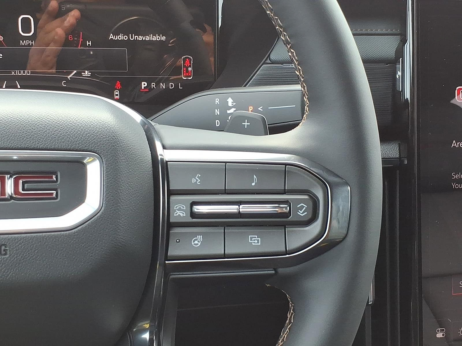 New 2027 GMC Acadia AT4 w/ Luxury Package AWD/4WD image 18