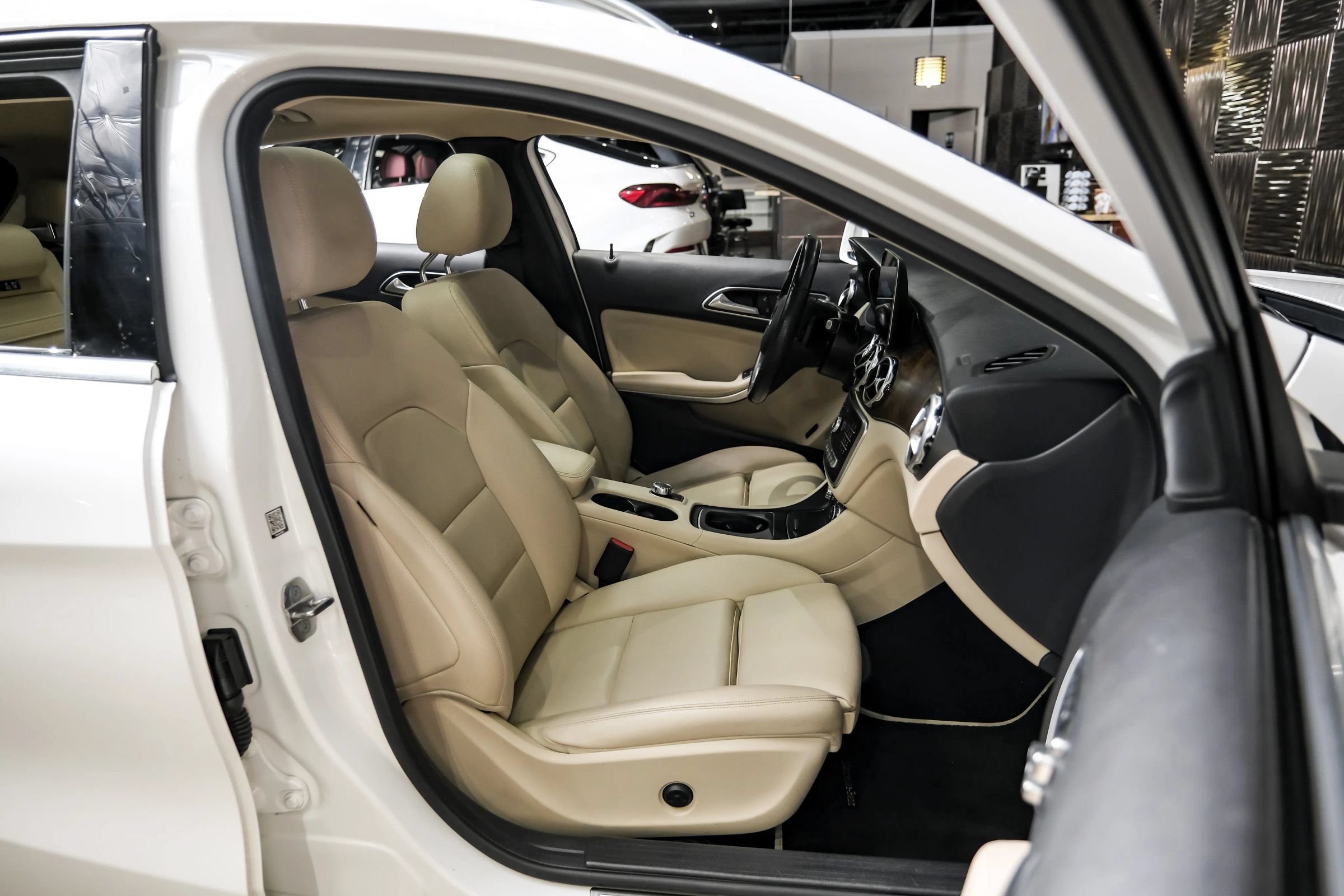 Used 2019 Mercedes-Benz GLA 250 image 31