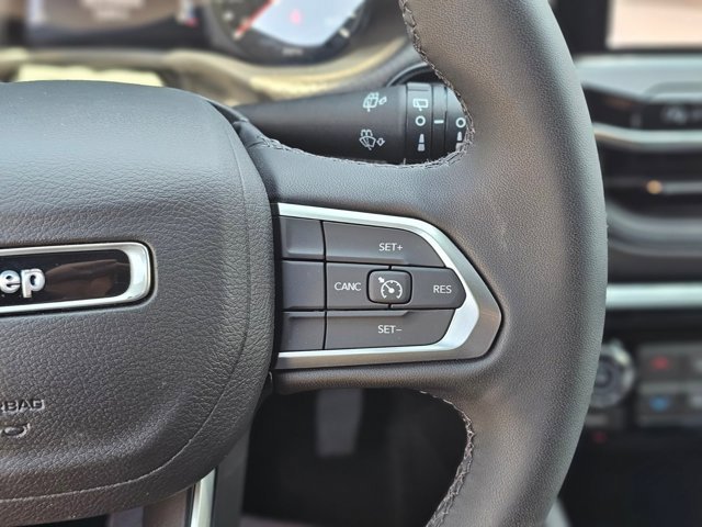 New 2026 Jeep Compass Latitude AWD/4WD image 17