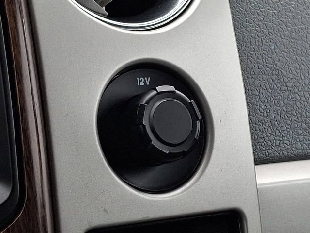Used 2014 Ford F150 Lariat w/ Lariat Chrome Package image 24