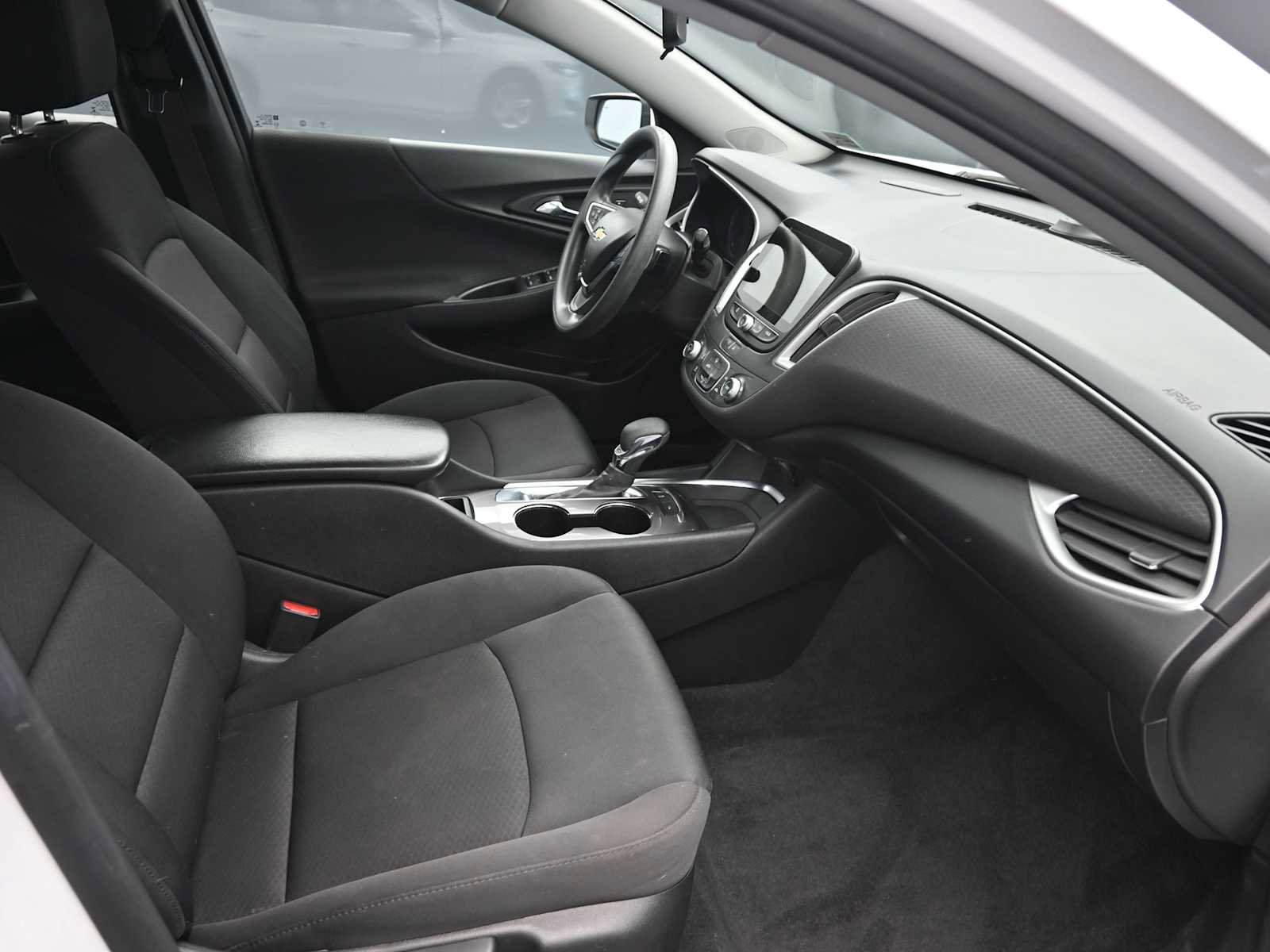 Used 2022 Chevrolet Malibu LS w/ Driver Confidence Package II image 19