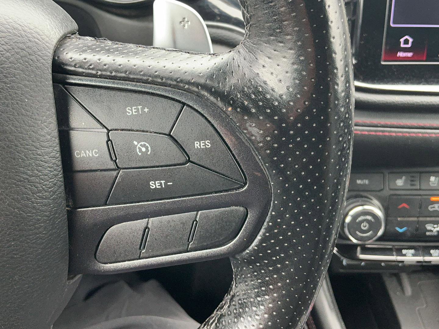 Used 2021 Dodge Durango R/T w/ Blacktop Package AWD/4WD image 15
