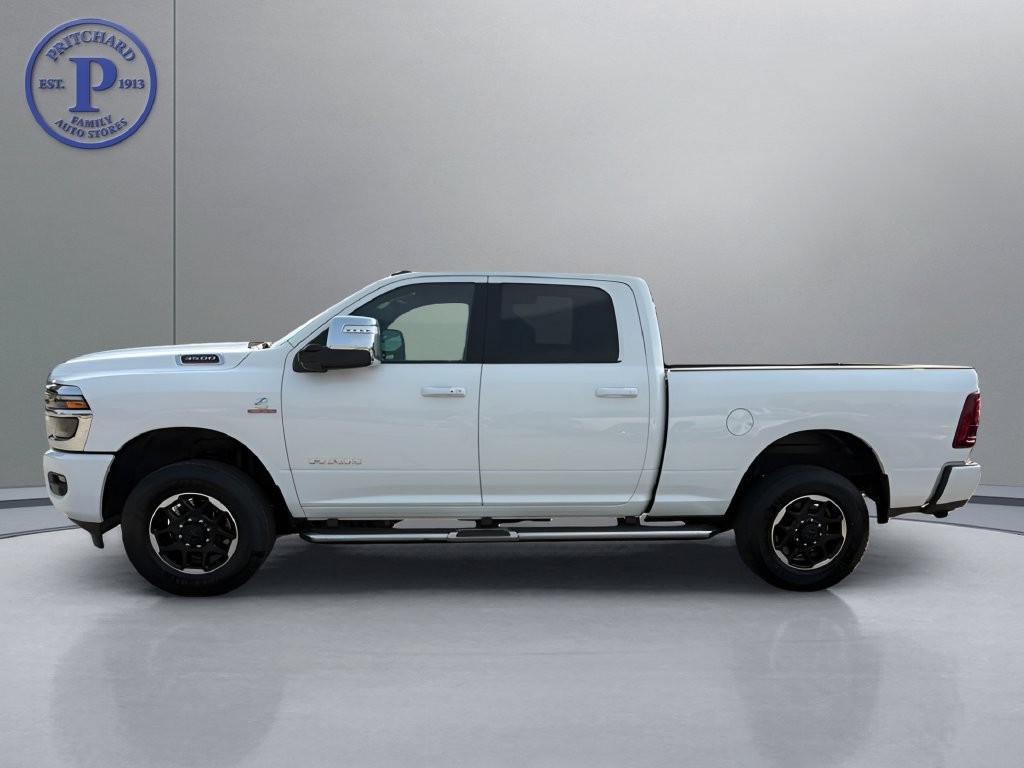 Used 2026 RAM 3500 Laramie AWD/4WD image 4