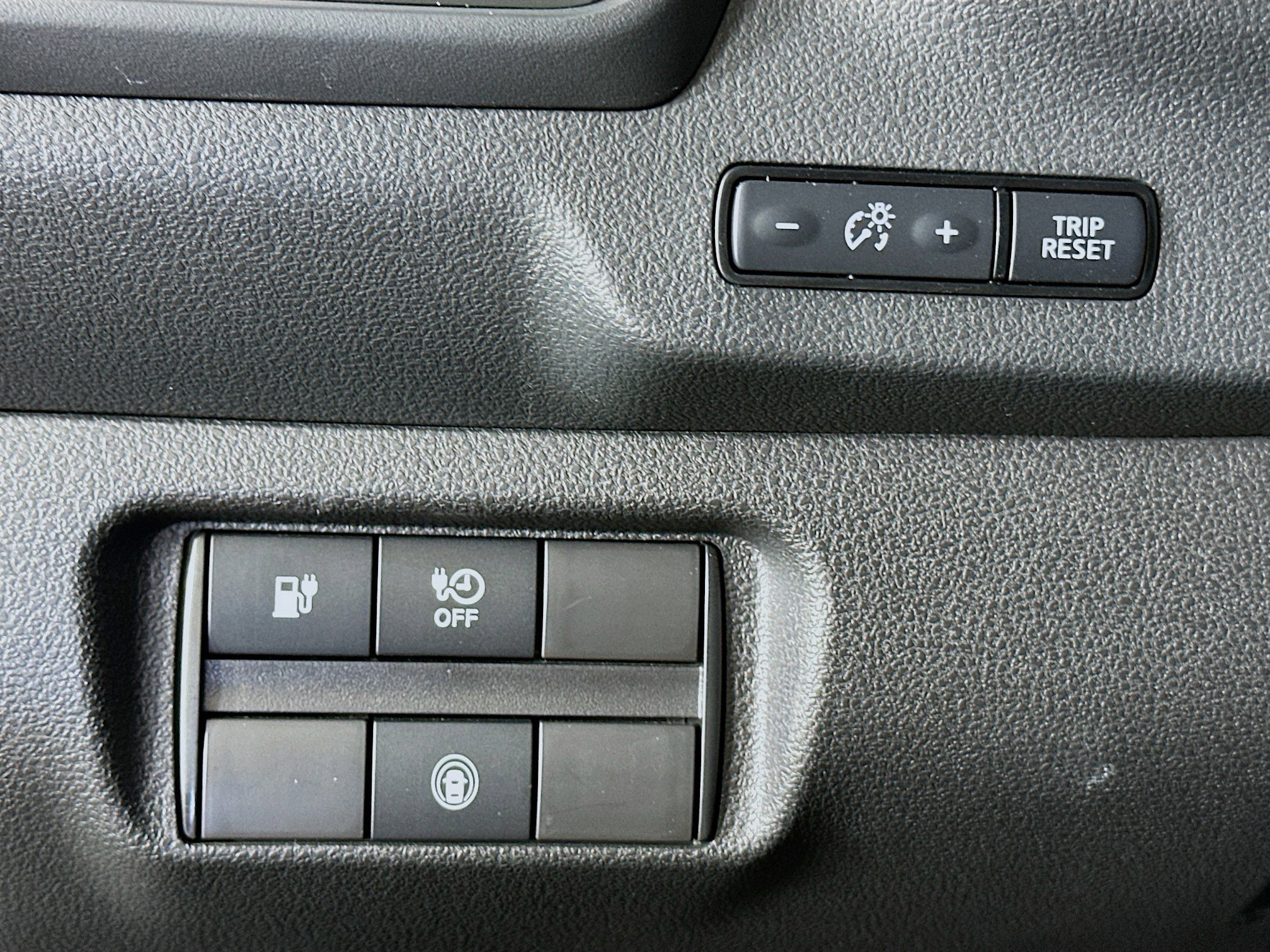 Used 2024 Nissan Leaf S FWD image 17