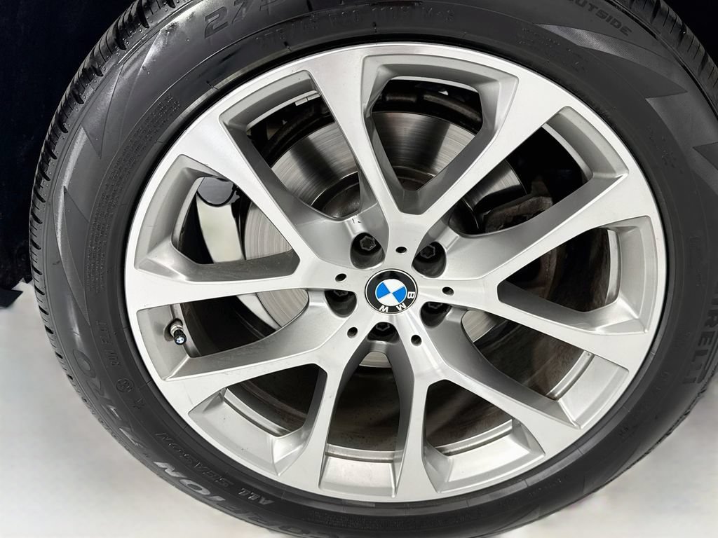 Used 2021 BMW X5 xDrive40i w/ Premium Package 2 AWD/4WD image 32
