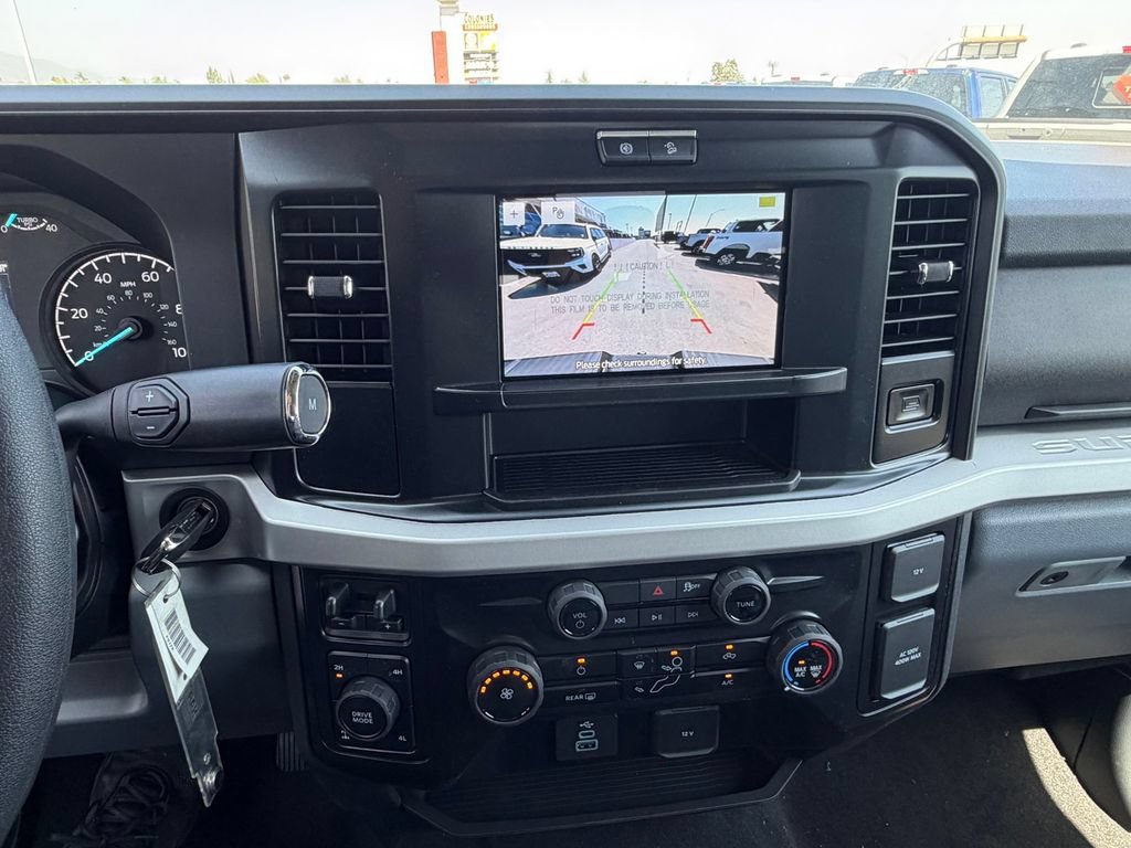 New 2026 Ford F250 XLT w/ FX4 Off-Road Package AWD/4WD image 28