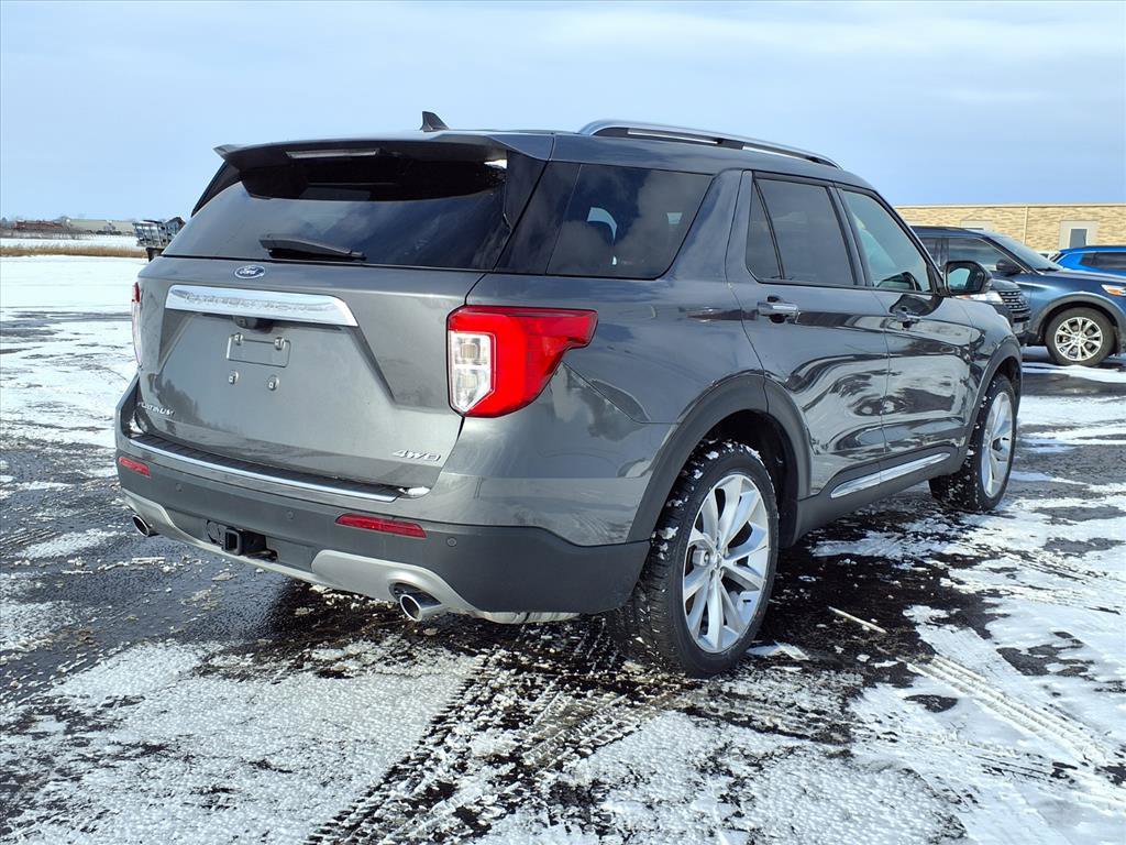Used 2023 Ford Explorer Platinum w/ Technology Package AWD/4WD image 10
