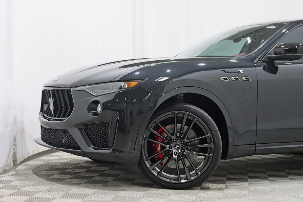 Used 2022 Maserati Levante Modena S AWD/4WD image 3