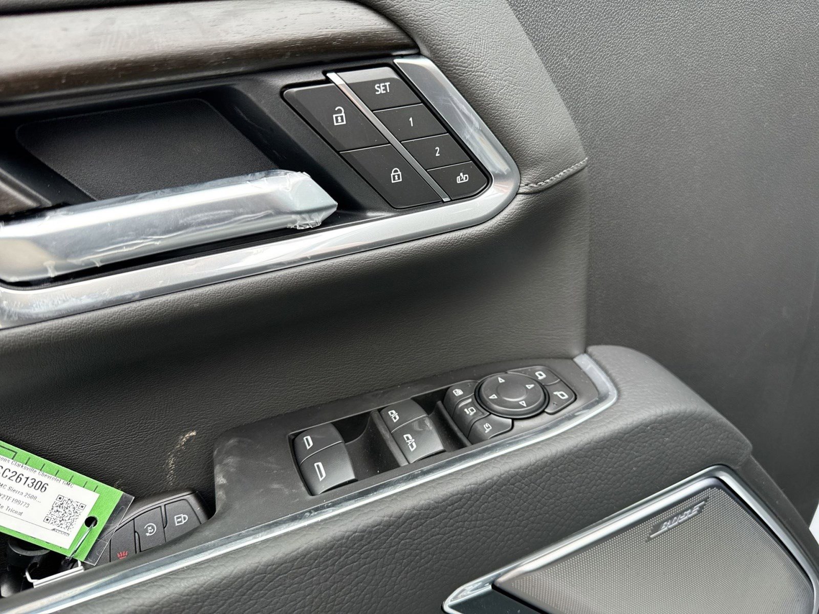 New 2026 GMC Sierra 2500 Denali w/ Denali Reserve Package image 15