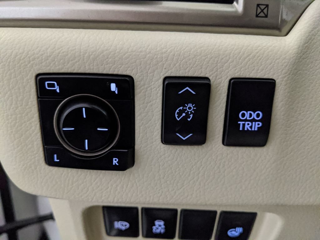 Used 2019 Lexus GX 460 Luxury AWD/4WD image 15