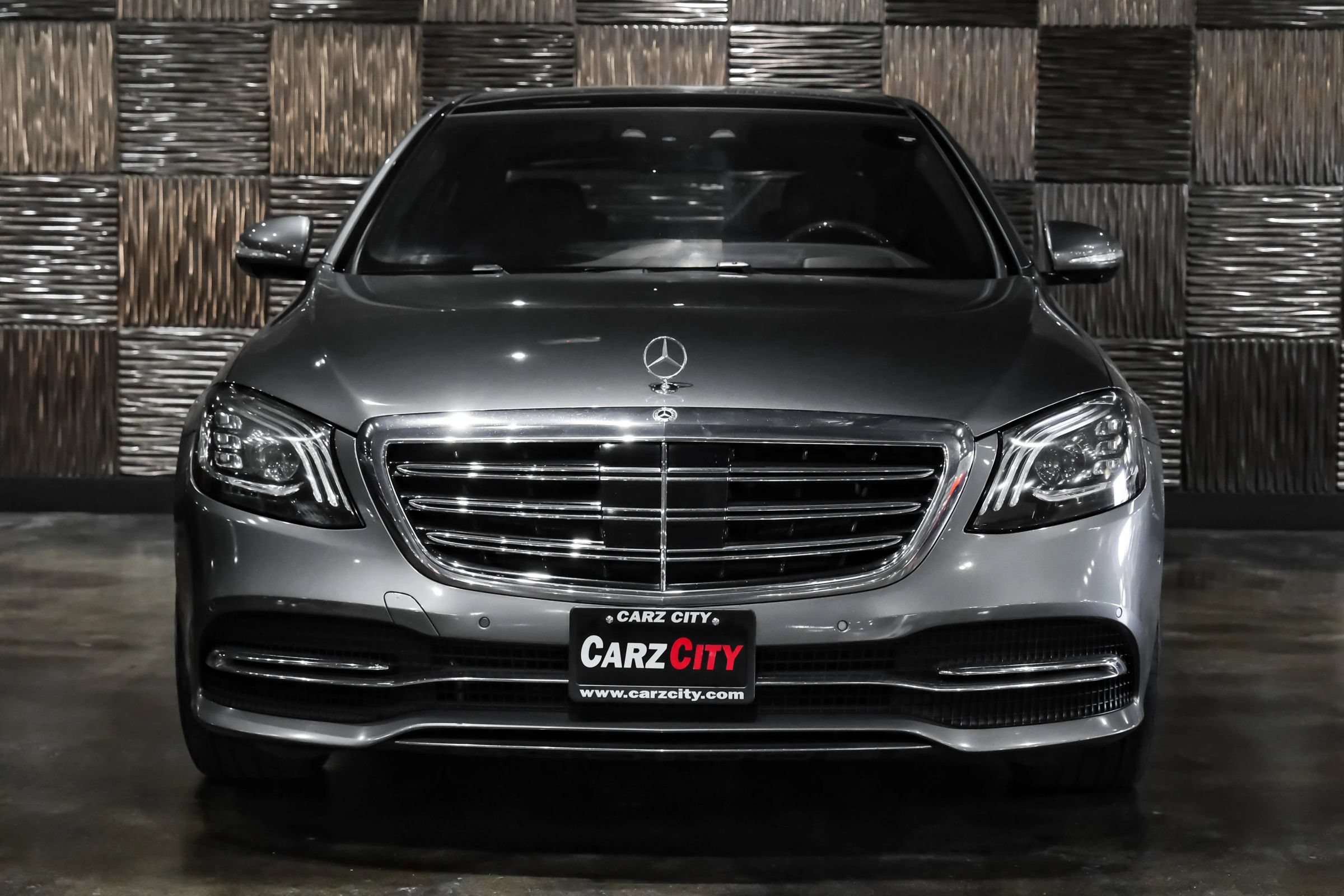 Used 2018 Mercedes-Benz S 560 4MATIC Sedan image 6
