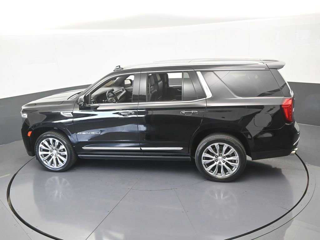 Used 2022 GMC Yukon Denali w/ Denali Premium Package AWD/4WD image 62