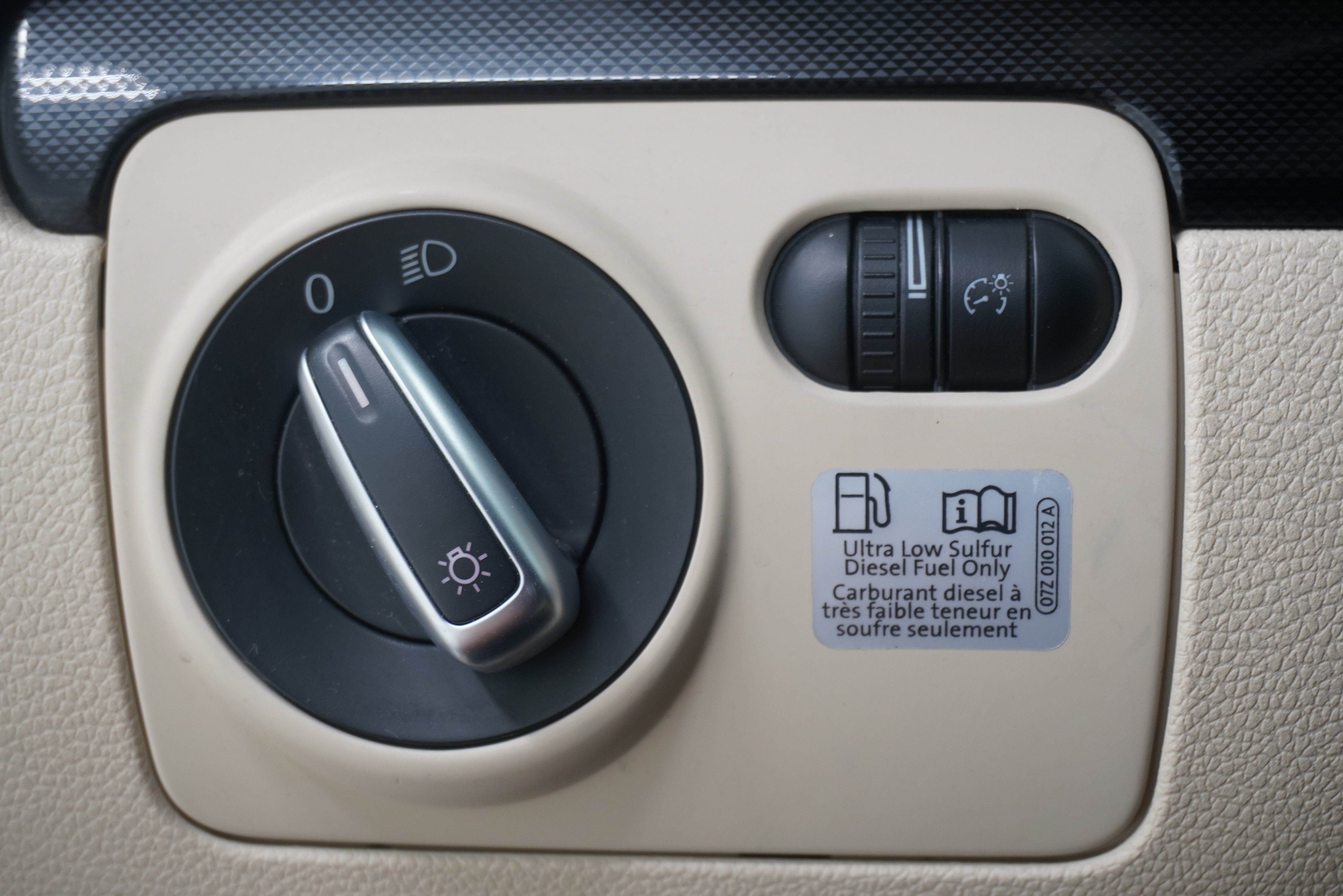 Used 2014 Volkswagen Jetta TDI FWD image 18