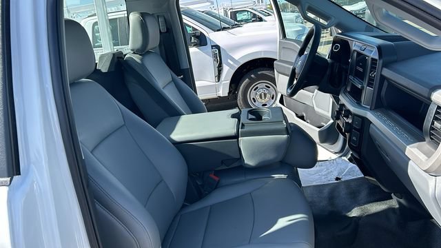 New 2026 Ford F350 XL w/ XL Chrome Package RWD image 15