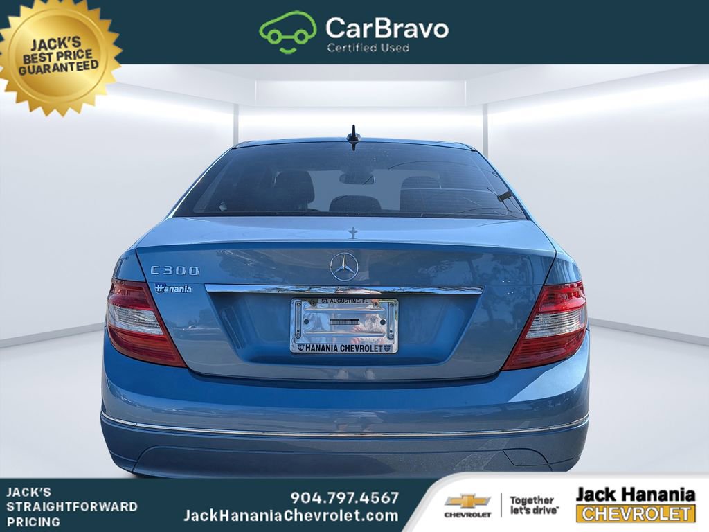 Used 2010 Mercedes-Benz C 300 Sedan image 4
