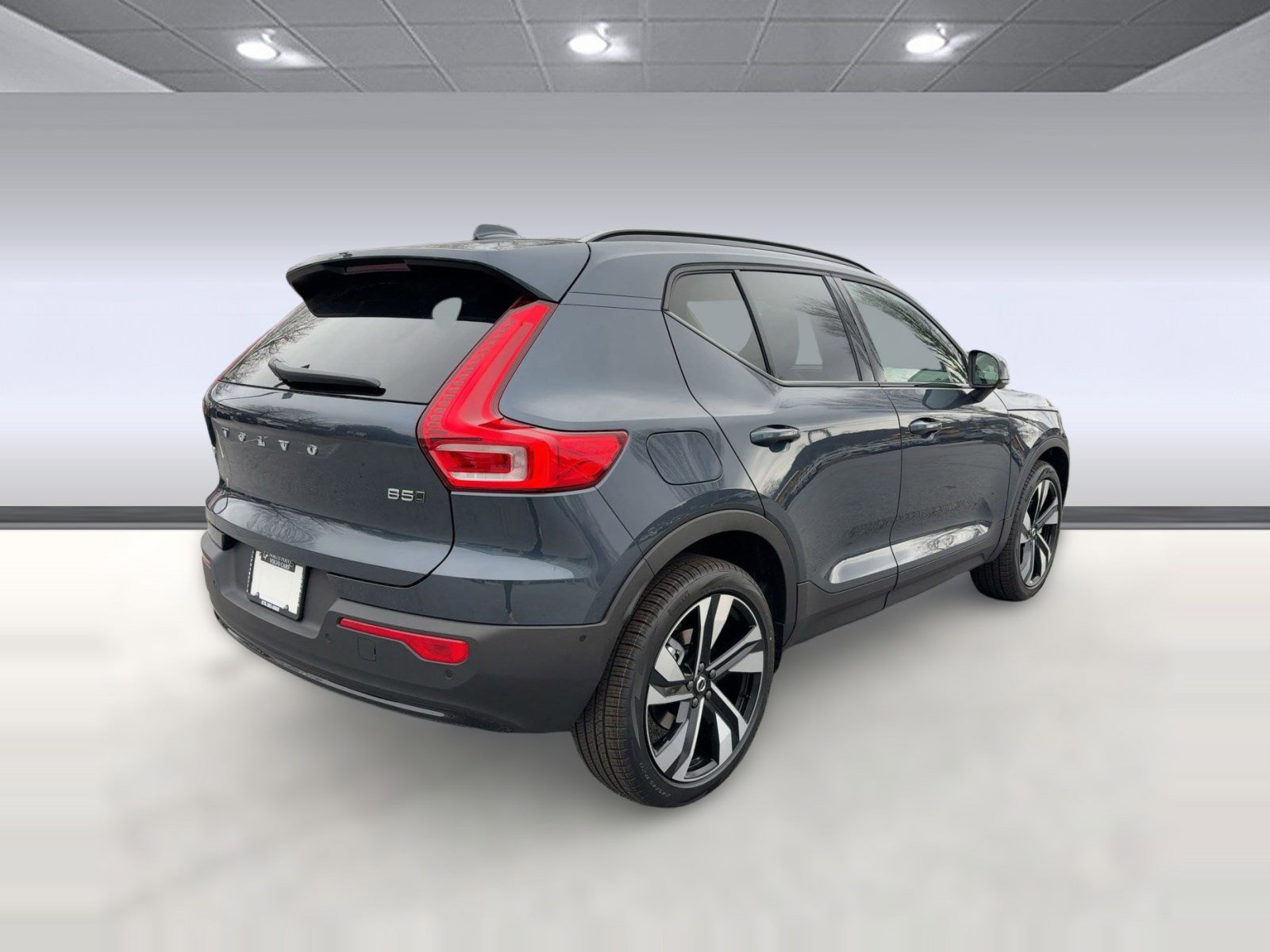 New 2026 Volvo XC40 B5 Ultra w/ Protection Package image 9